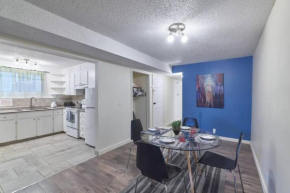 2bedroom suite w/ great access into & out the city - 7818